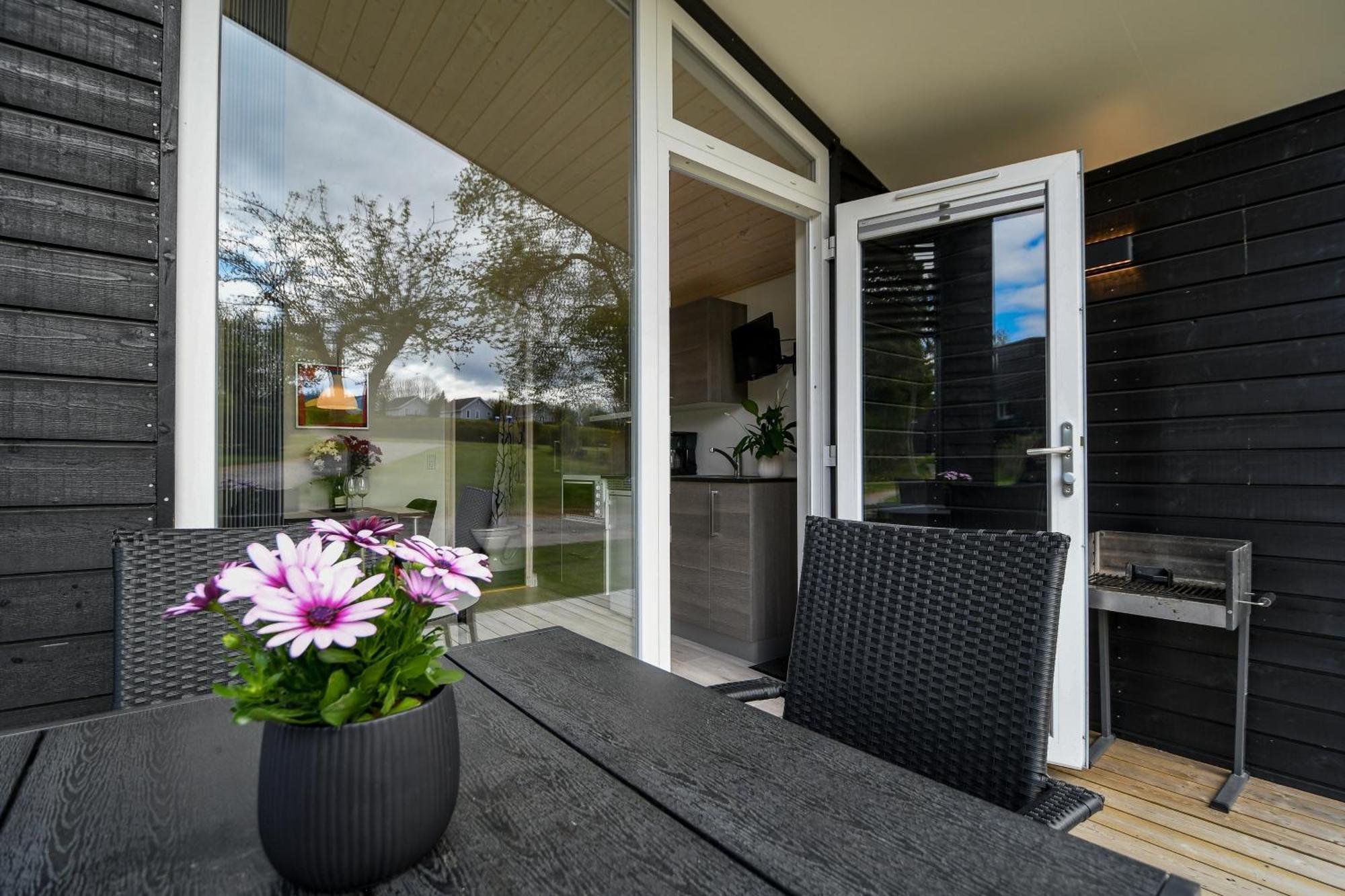 First Camp Skovlund Camping & Cottages Båring エクステリア 写真